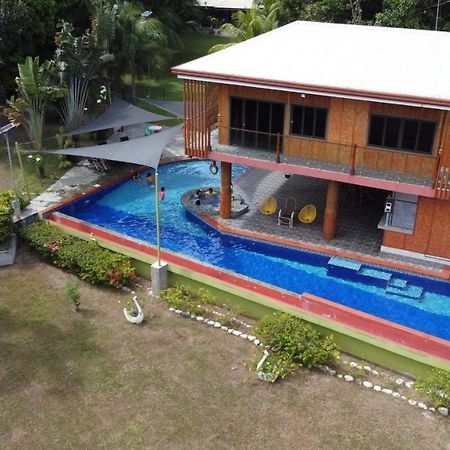 Shenanigans Glamping Resort Zamboanguita  Екстер'єр фото