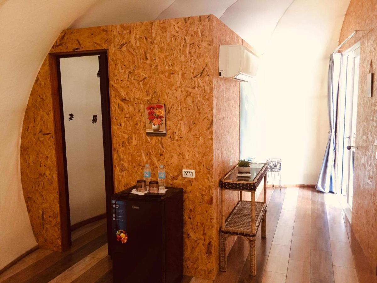 Shenanigans Glamping Resort Zamboanguita  Екстер'єр фото