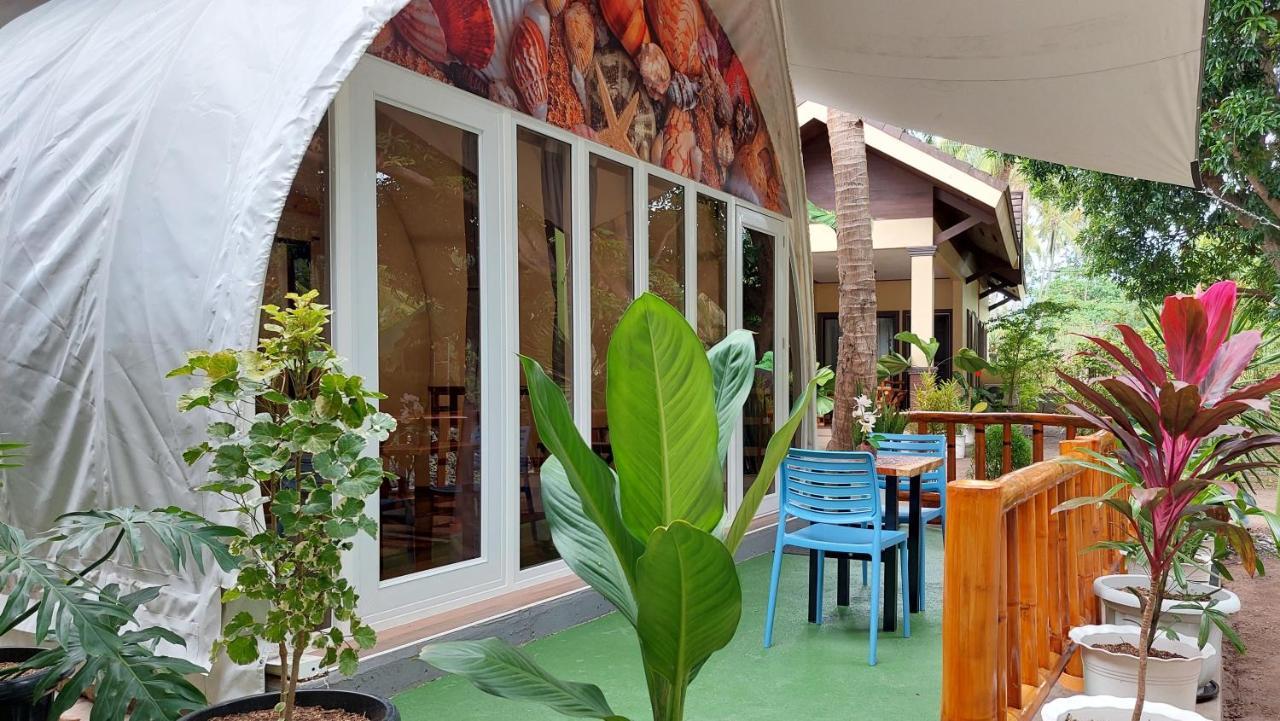 Shenanigans Glamping Resort Zamboanguita  Екстер'єр фото