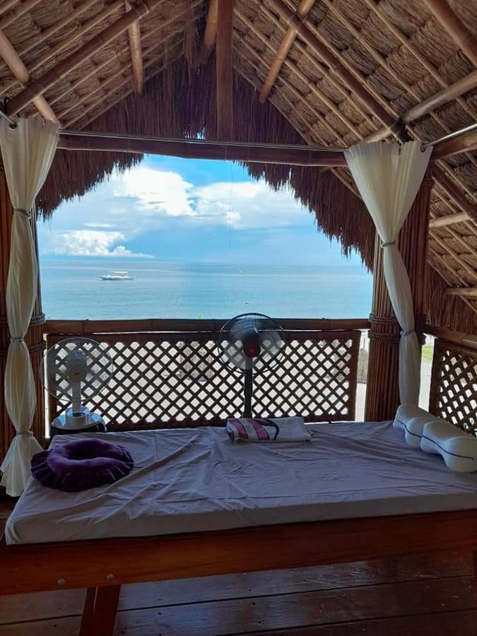 Shenanigans Glamping Resort Zamboanguita  Екстер'єр фото