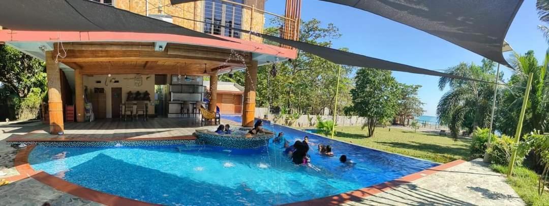 Shenanigans Glamping Resort Zamboanguita  Екстер'єр фото